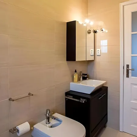 Cosy 1 Bedroom In Belem