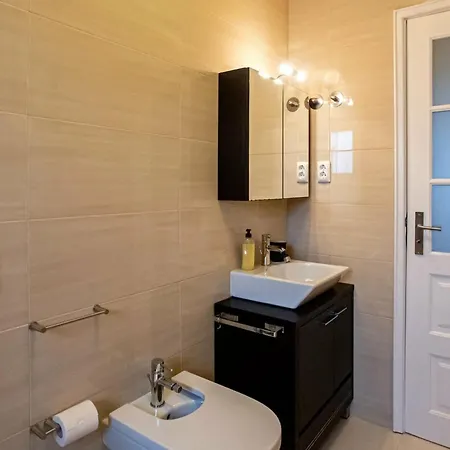 Cosy 1 Bedroom In Belem شقة *